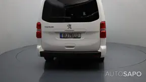 Peugeot Traveller de 2021