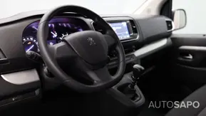 Peugeot Traveller de 2021