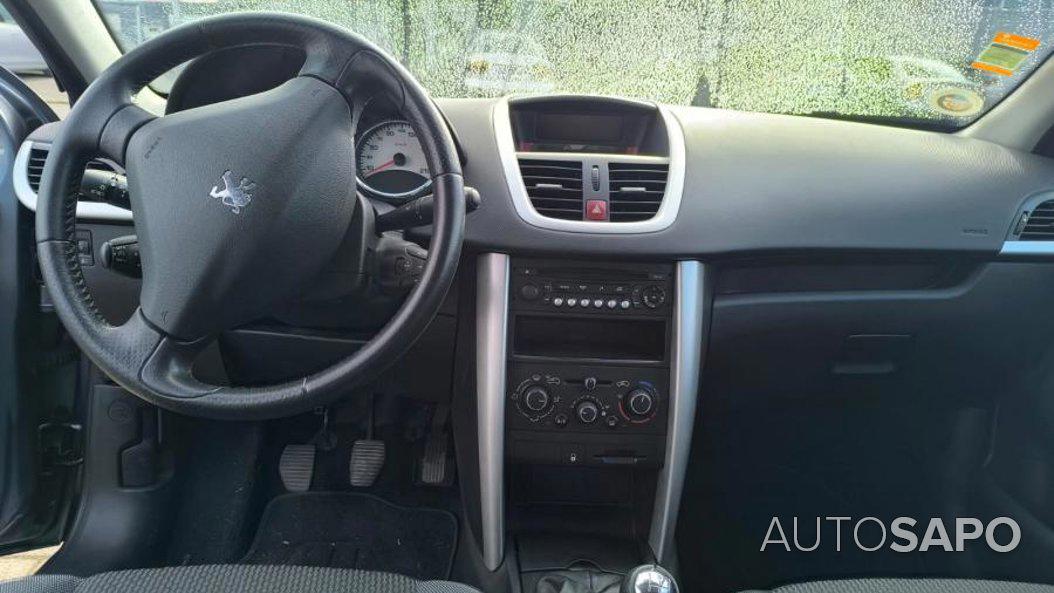 Peugeot 207 1.4 16V SE Sportium de 2011