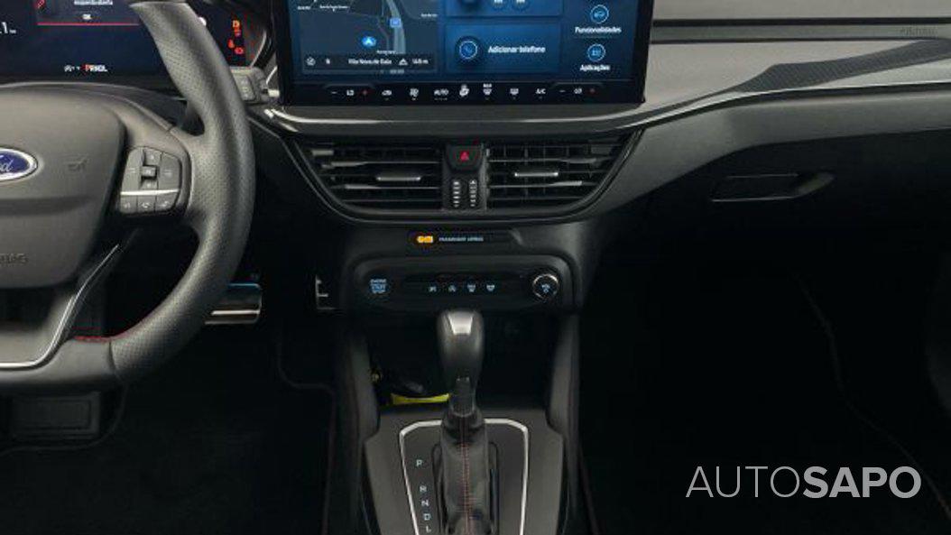 Ford Focus 1.0 EcoBoost MHEV ST-Line X de 2024