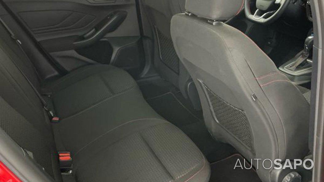 Ford Focus 1.0 EcoBoost MHEV ST-Line X de 2024