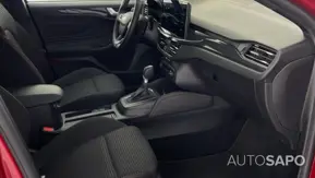 Ford Focus 1.0 EcoBoost MHEV ST-Line X de 2024