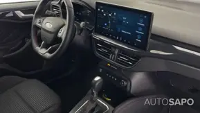 Ford Focus 1.0 EcoBoost MHEV ST-Line X de 2024