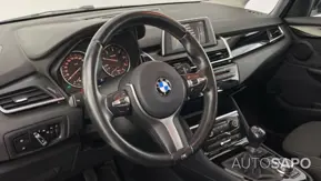 BMW Série 2 Active Tourer 216 d Advantage de 2016