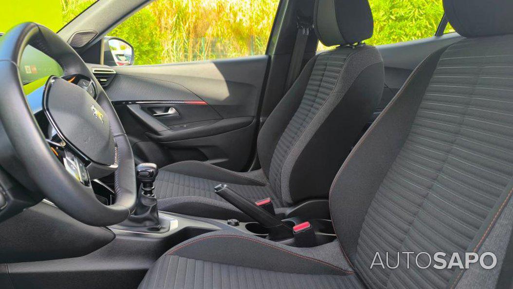Peugeot 2008 1.2 PureTech Active de 2023
