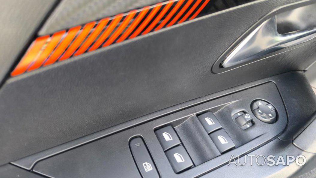 Peugeot 2008 1.2 PureTech Active de 2023