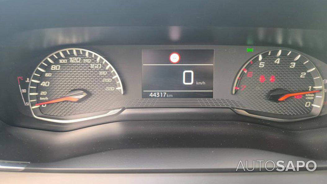 Peugeot 2008 1.2 PureTech Active de 2023