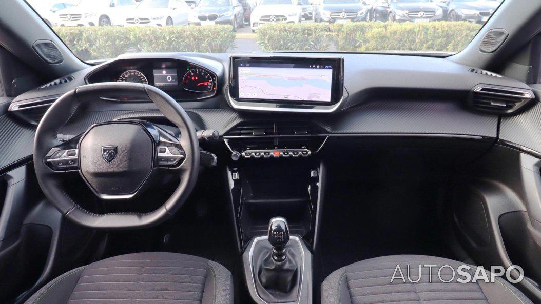 Peugeot 2008 1.2 PureTech Active de 2024