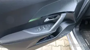 Peugeot 2008 1.2 PureTech Active de 2024