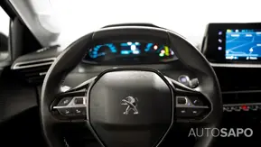 Peugeot E-208 de 2023