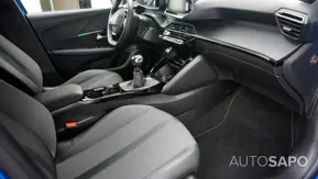 Peugeot 208 1.2 PureTech Allure de 2022