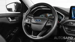 Ford Focus 1.0 EcoBoost MHEV Titanium de 2022