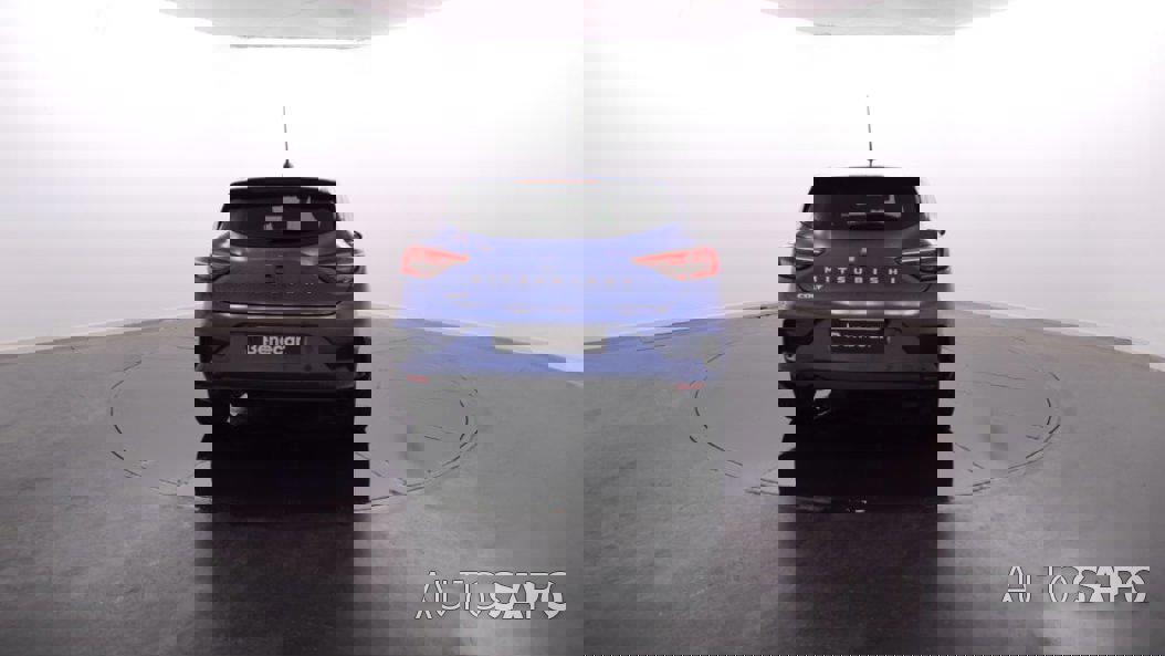 Mitsubishi Colt de 2024