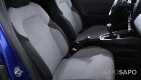 Mitsubishi Colt de 2024