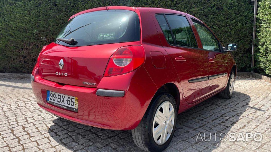 Renault Clio 1.2 16V Dynamique de 2006