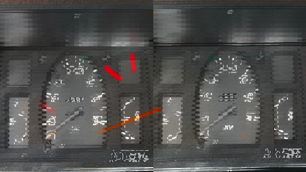 Toyota Hilux 2.4 D LN105L Cx Madeira de 1986