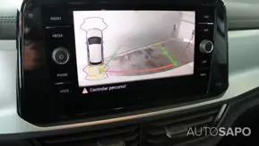 Volkswagen T-Roc 1.0 TSI de 2024