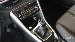 Volkswagen T-Roc 1.0 TSI de 2024