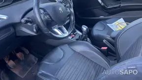 Peugeot 208 1.4 HDi Allure de 2013