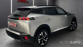 Peugeot 2008 1.2 PureTech Allure EAT8 de 2021