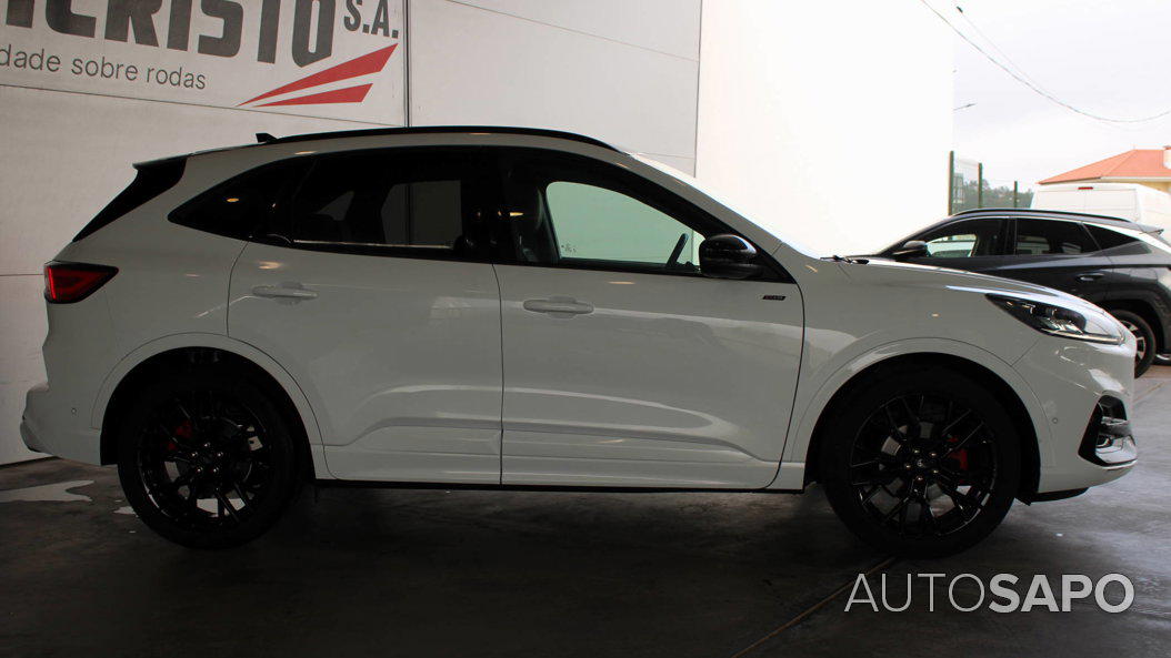 Ford Kuga 1.5 EcoBoost ST-Line X de 2023