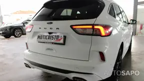 Ford Kuga 1.5 EcoBoost ST-Line X de 2023