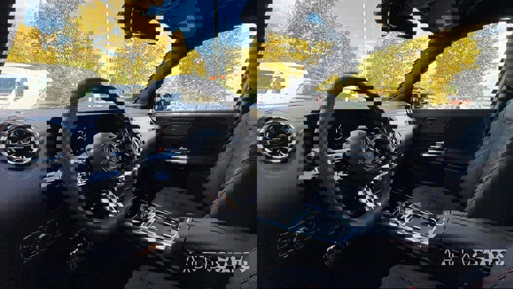 Mercedes-Benz EQA 250+ AMG Line de 2025