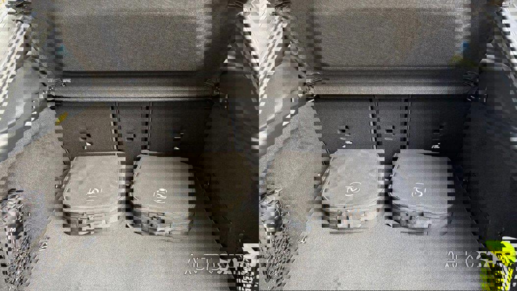 Mercedes-Benz EQA 250+ AMG Line de 2025