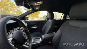 Mercedes-Benz EQA 250+ AMG Line de 2025