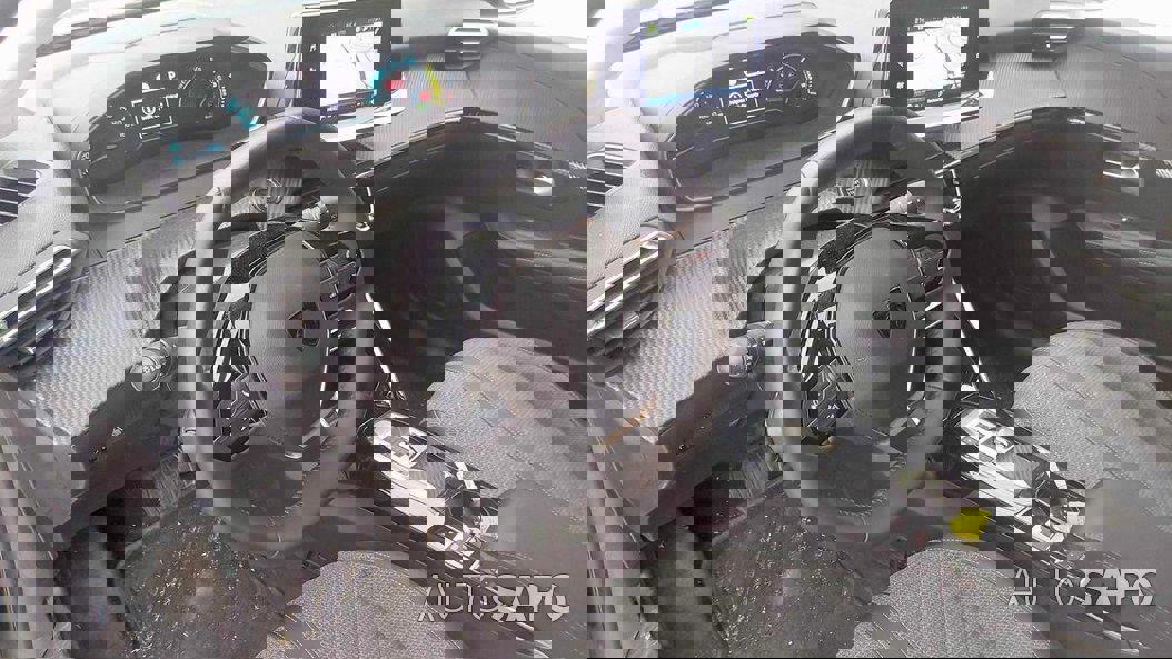 Peugeot E-208 de 2024