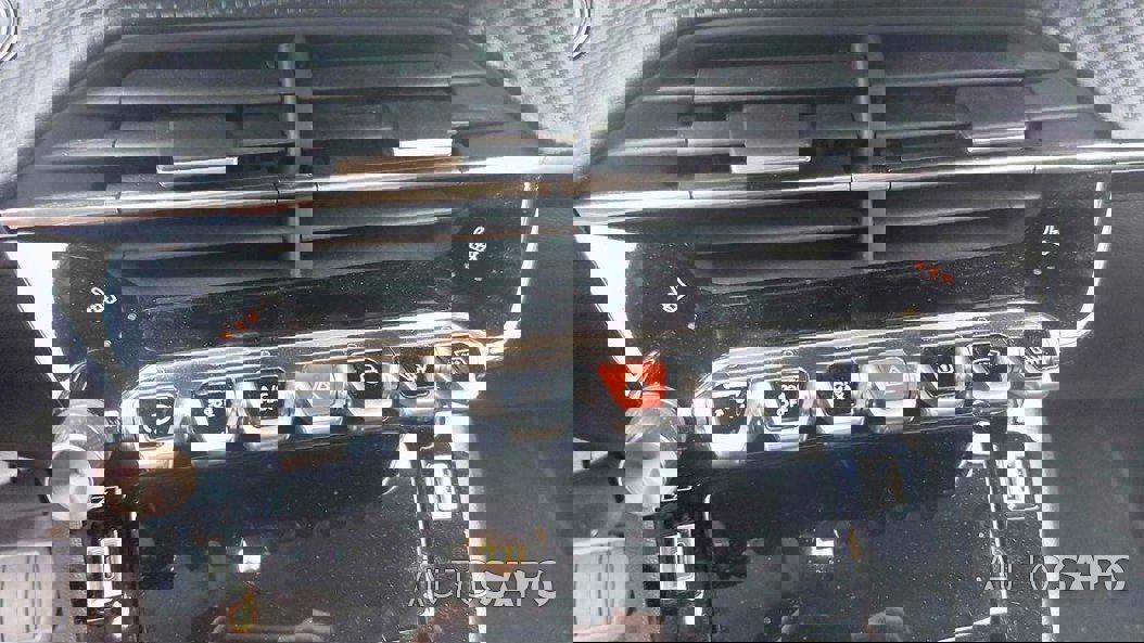 Peugeot E-208 de 2024