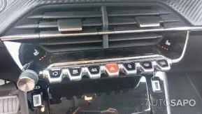 Peugeot E-208 de 2024