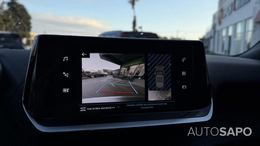 Peugeot e-2008 de 2023