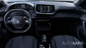 Peugeot e-2008 de 2023