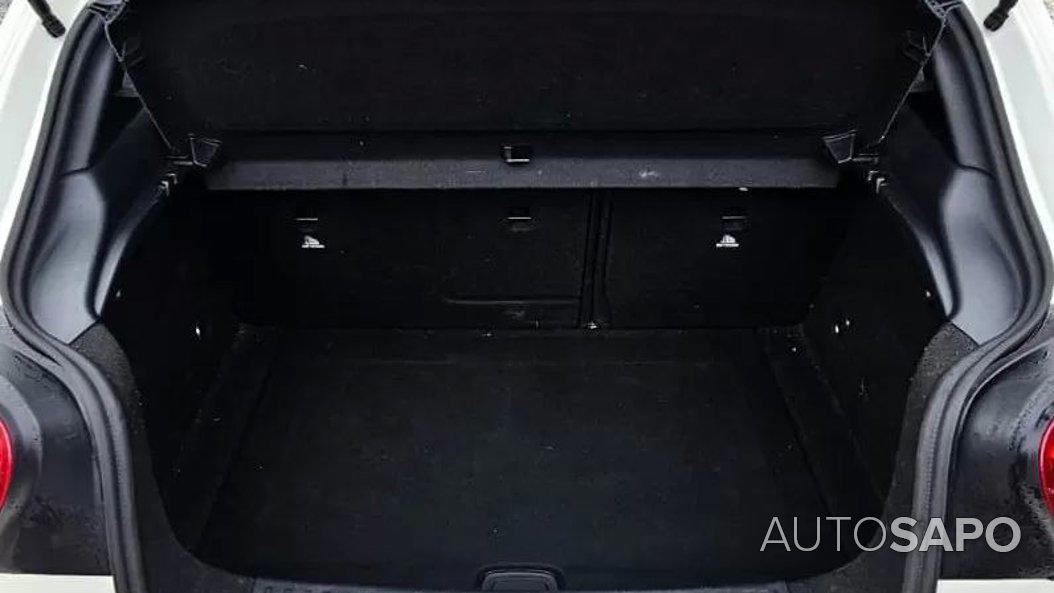 Mercedes-Benz Classe A 180 d Urban de 2016