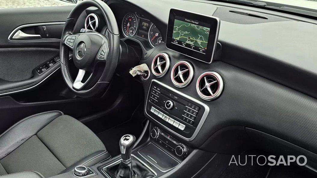 Mercedes-Benz Classe A 180 d Urban de 2016