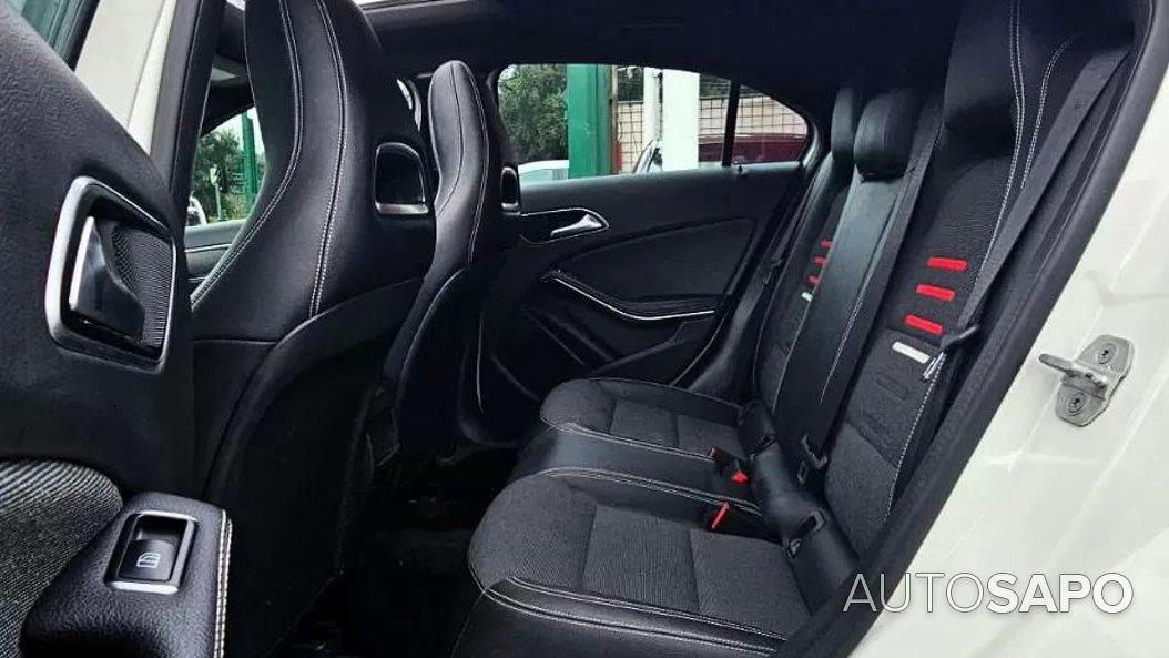 Mercedes-Benz Classe A 180 d Urban de 2016