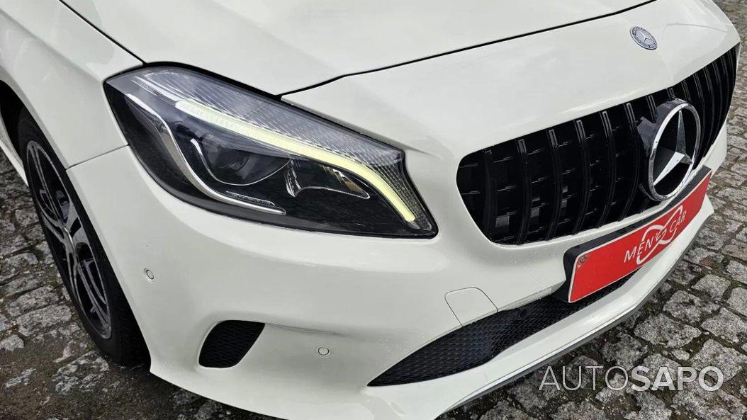Mercedes-Benz Classe A 180 d Urban de 2016