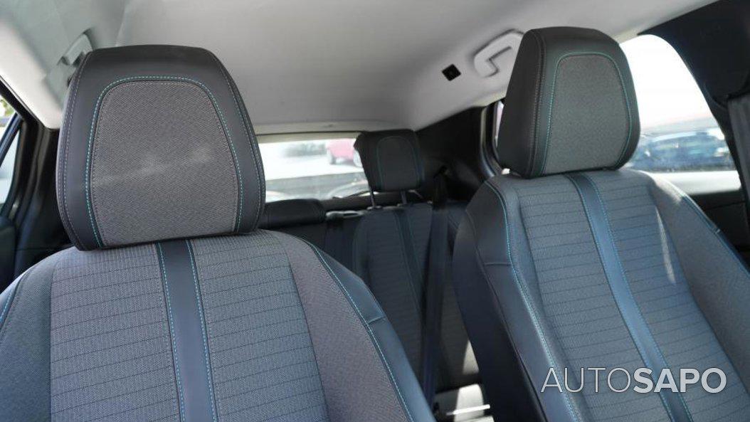 Peugeot 2008 1.2 PureTech Allure Pack EAT8 de 2021