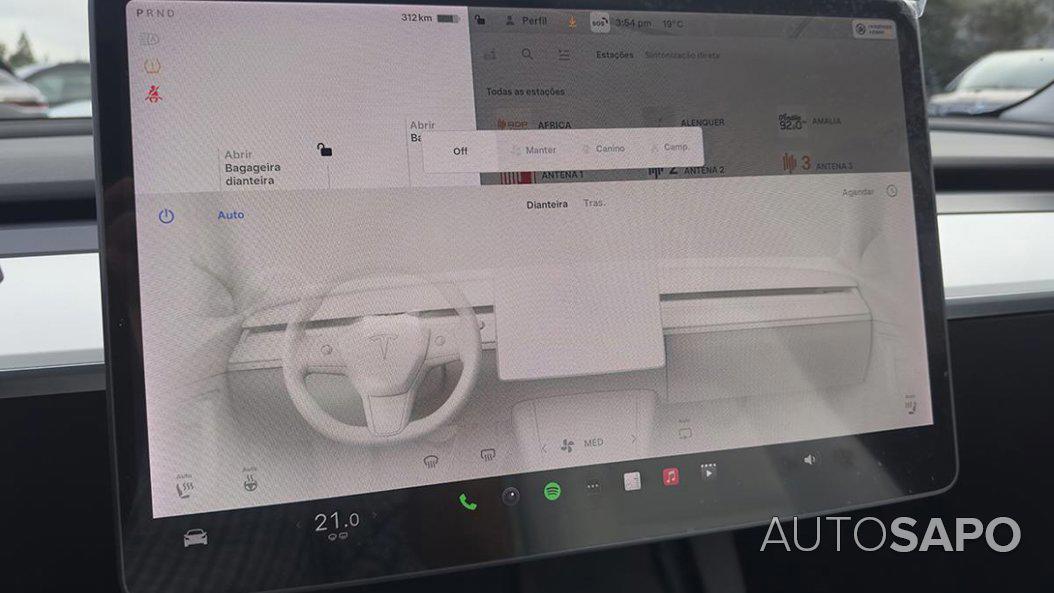 Tesla Model 3 Standard Range Plus RWD de 2021
