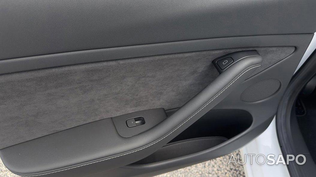 Tesla Model 3 Standard Range Plus RWD de 2021