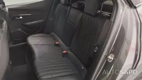 Peugeot 2008 1.5 BlueHDi GT de 2021