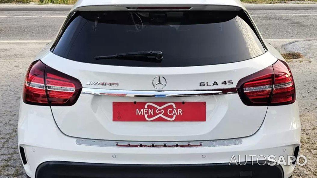 Mercedes-Benz Classe GLA 45 Line AMG 4-Matic de 2017