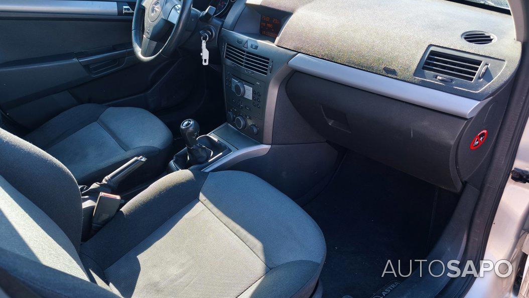 Opel Astra 1.3 CDTi Enjoy de 2006