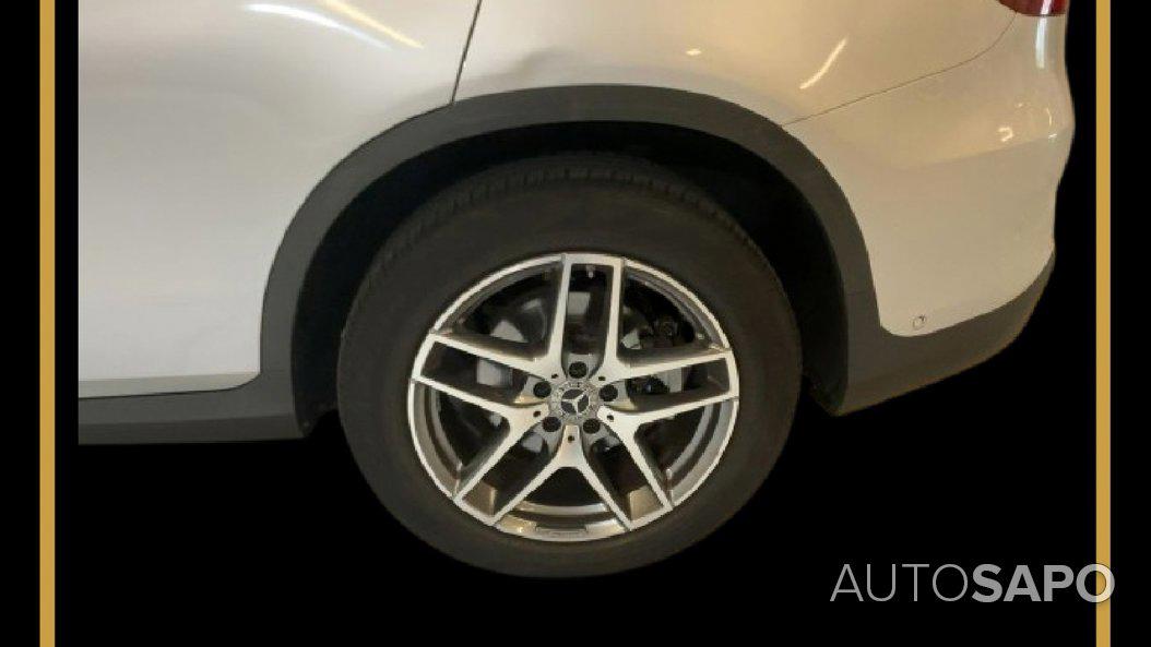 Mercedes-Benz Classe GLC 220 d 4Matic 9G - Tronic AMG Line de 2019