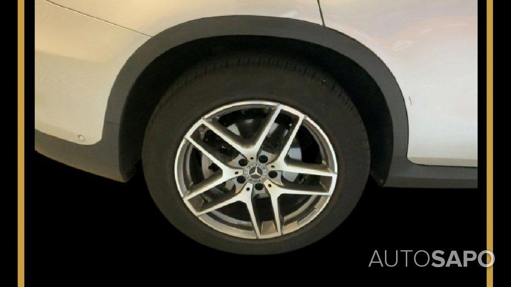 Mercedes-Benz Classe GLC 220 d 4Matic 9G - Tronic AMG Line de 2019