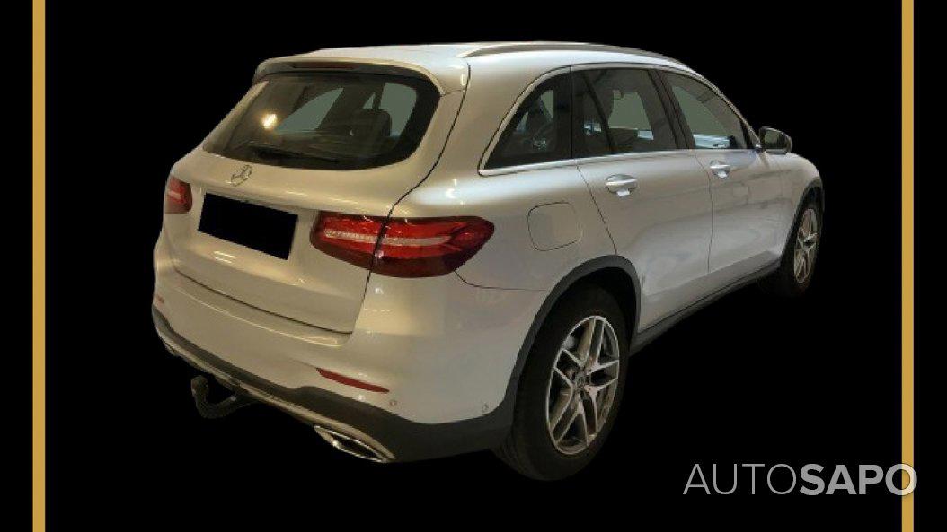 Mercedes-Benz Classe GLC 220 d 4Matic 9G - Tronic AMG Line de 2019