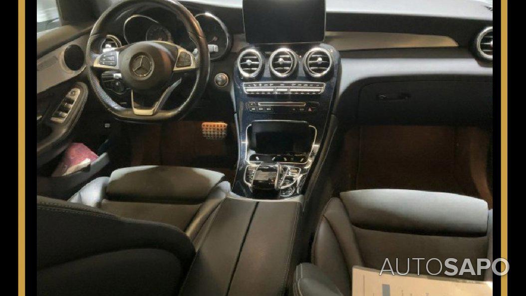 Mercedes-Benz Classe GLC 220 d 4Matic 9G - Tronic AMG Line de 2019