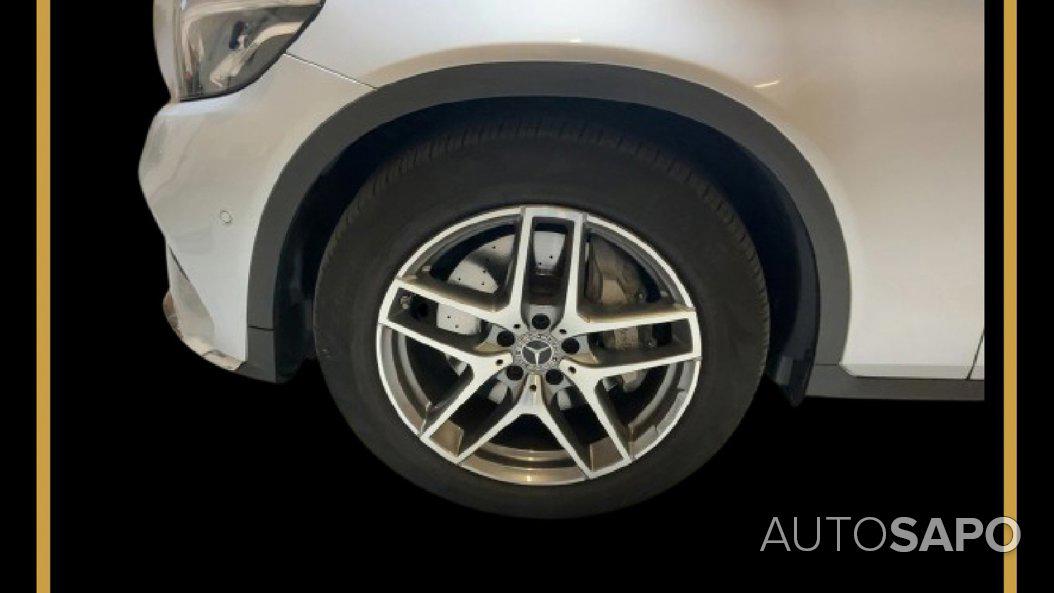 Mercedes-Benz Classe GLC 220 d 4Matic 9G - Tronic AMG Line de 2019