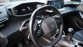 Peugeot 2008 1.2 PureTech Allure de 2020